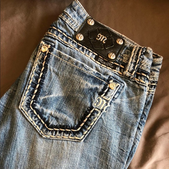 Miss Me Denim - Miss Me Crop Jeans